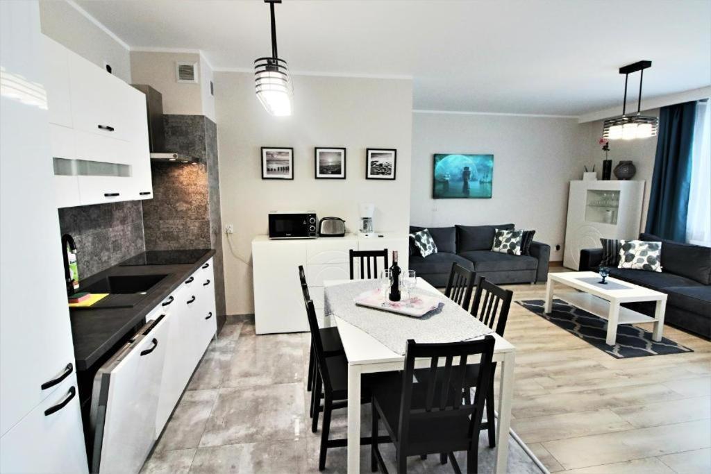Blizej Morza Deluxe Apartmenty Колобжег Екстериор снимка