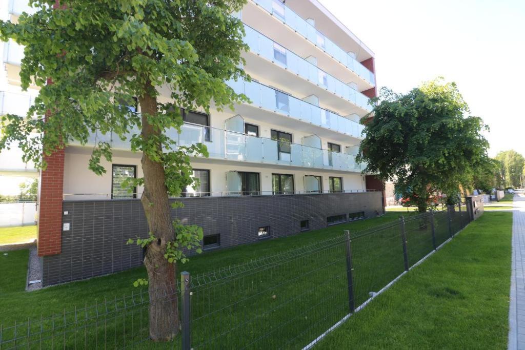 Blizej Morza Deluxe Apartmenty Колобжег Екстериор снимка