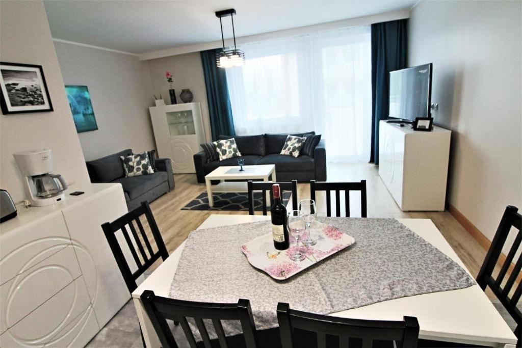 Blizej Morza Deluxe Apartmenty Колобжег Екстериор снимка